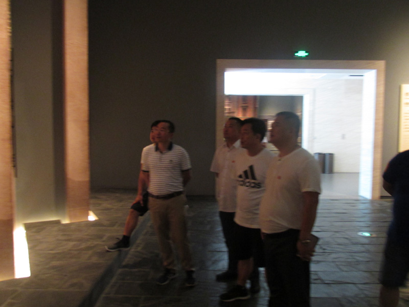 【家电商会】商会组织参观渡江战役纪念馆和安徽省名人馆